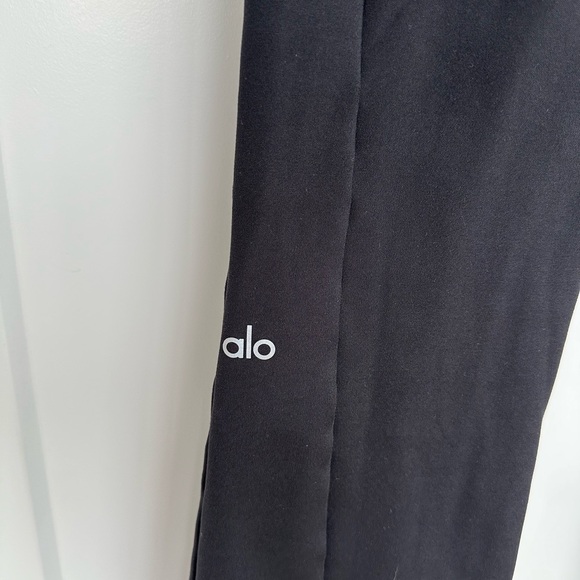 ALO Yoga High-Waist Zip It Flare Leggings Ankle Slit - Picture 8 of 9